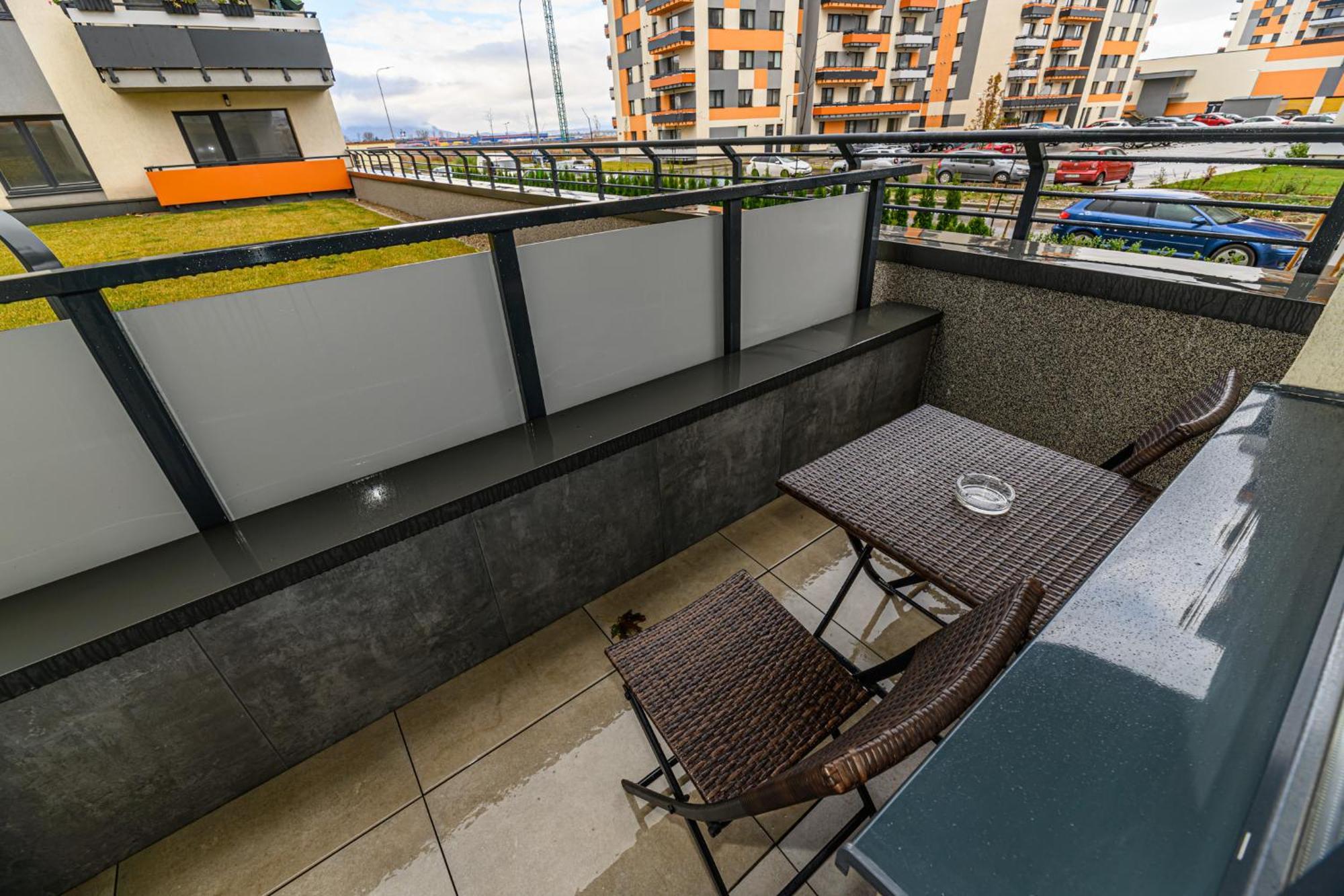 Grandis Residence Luxury Apartment Брашов Экстерьер фото